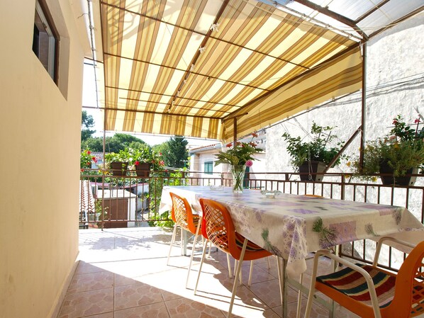 Standard Apartment, 3 Bedrooms (0285) | Terrace/patio