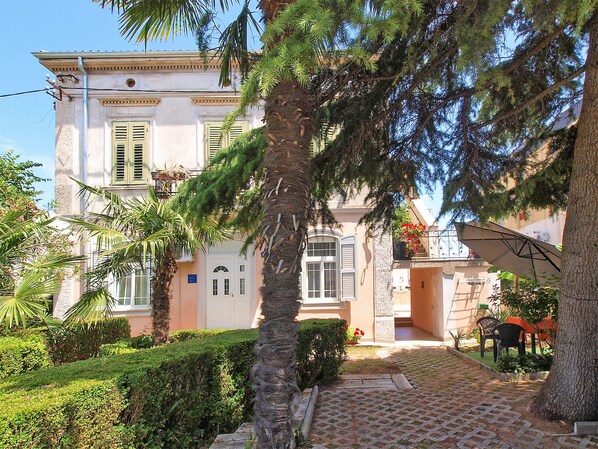 Front of property - Apartment 1128 (Fazana)