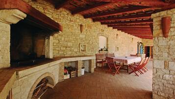 Standard Villa, 5 Bedrooms (0302) | Terrace/patio