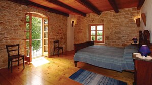 Standard Villa, 5 Bedrooms (0302) - Villa 1212 (Svetvincenat)