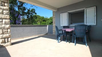 Appartamento Standard, 2 camere da letto (0303) | Vista dalla camera