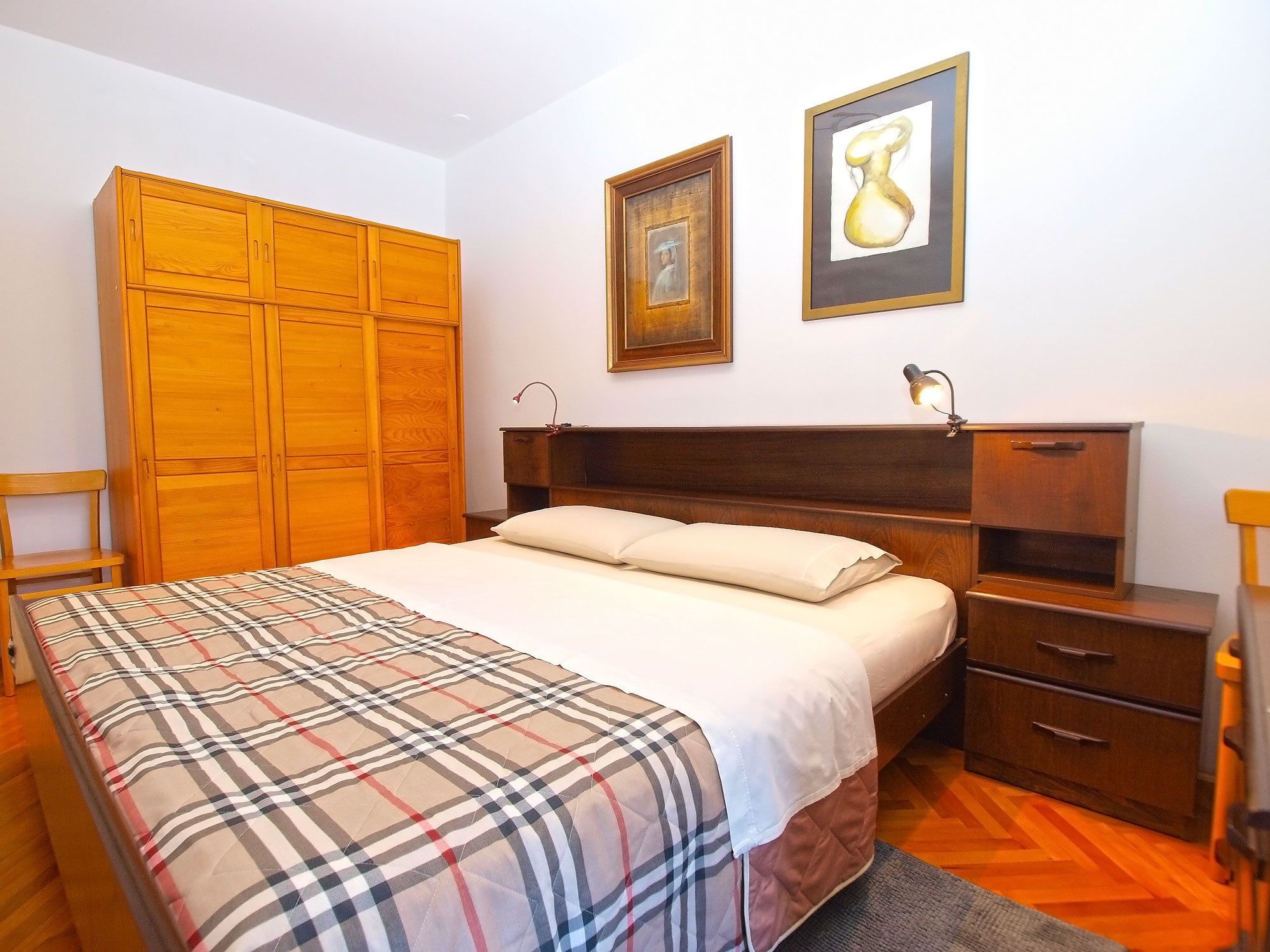 Departamento estándar, 1 habitación (0311) | 1 habitación, tabla de planchar con plancha, wifi gratis y ropa de cama 