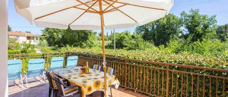 LĂ€genhet Standard - 3 sovrum (1294/13388) | Balkong