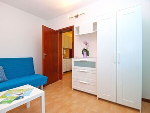 스탠다드 아파트, 침실 1개 (1303/12381) | 거실 | TV