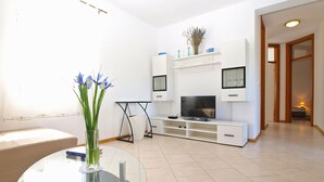 Leilighet – standard, 2 soverom (1307/12421) | Oppholdsområde