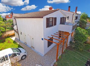 บริเวณภายนอก