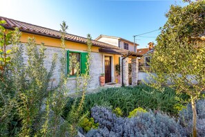 Exterior - House 1338 (Pula)