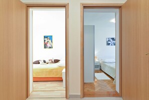 Standard Apartment, 2 Bedrooms (0334) | 2 bedrooms, iron/ironing board, free WiFi, bed sheets