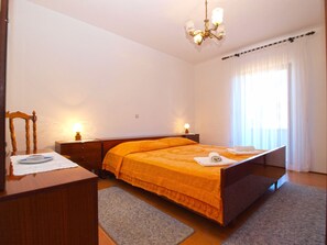 Standard Apartment, 2 Bedrooms (0338) | 2 bedrooms, iron/ironing board, free cots/infant beds, free WiFi