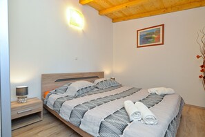 Standard Apartment, 1 Bedroom (0346) | 1 bedroom, iron/ironing board, free WiFi, bed sheets - Apartment 1395 (Fazana)