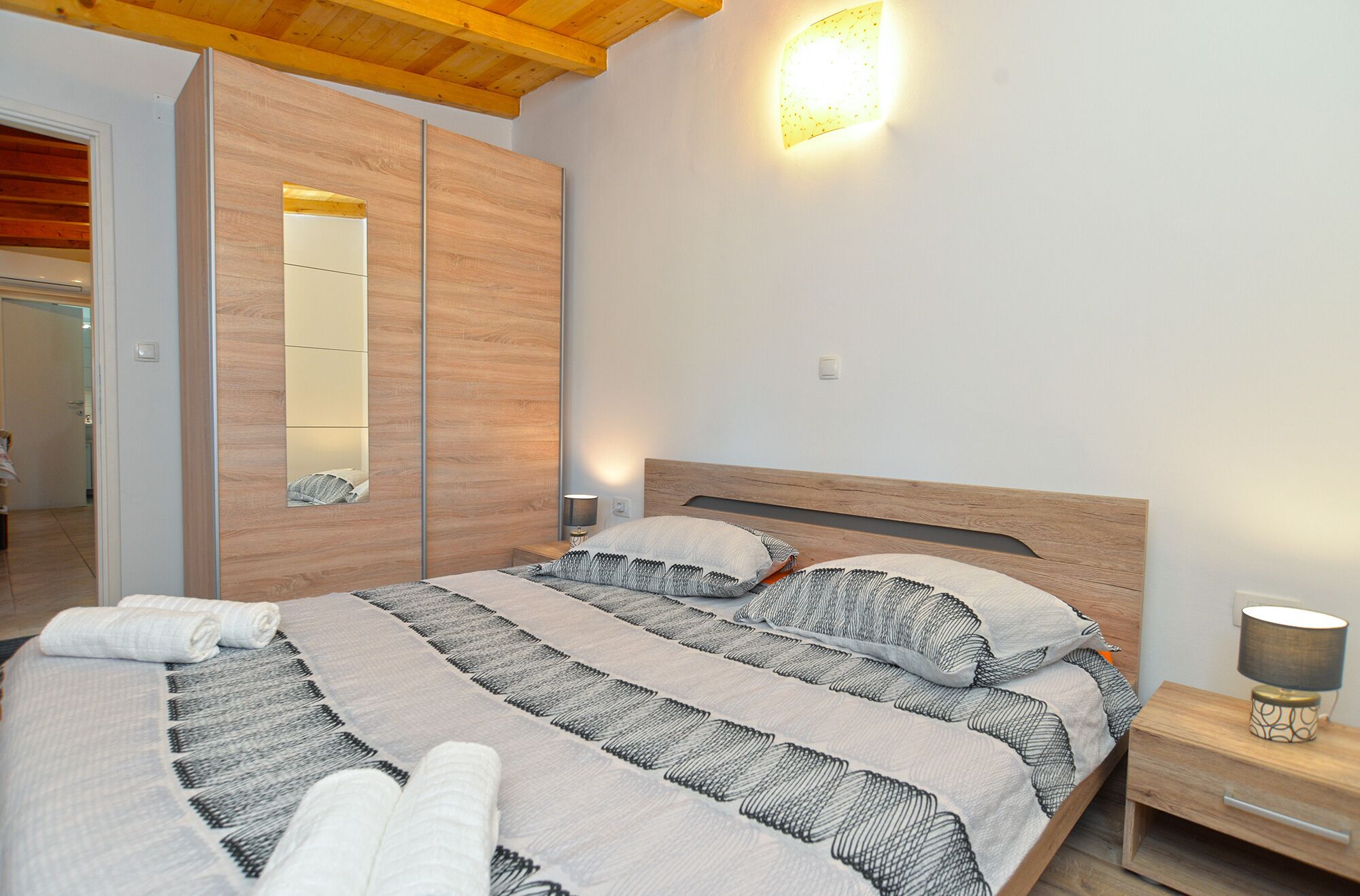 Standard-Apartment, 1 Schlafzimmer (0346) | 1 Schlafzimmer, Bügeleisen/Bügelbrett, kostenloses WLAN, Bettwäsche