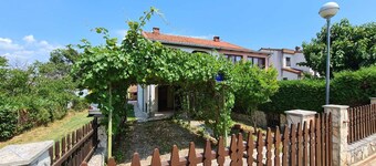 Apartment 1397