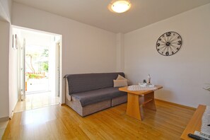 Standard-Haus, 1 Schlafzimmer (0348) | Wohnbereich