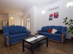 Living area - Apartment 1403 (Fazana)