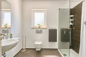 Standard Villa, 5 Bedrooms (0351) | Bathroom - Villa 1404 (Zminj)