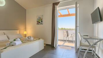 Standard Villa, 5 Bedrooms (0351) | 5 bedrooms, iron/ironing board, free cots/infant beds, free WiFi