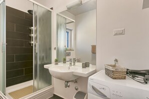 Standard Villa, 5 Bedrooms (0351) | Bathroom | Separate tub and shower, deep soaking tub, hair dryer, towels - Villa 1404 (Zminj)