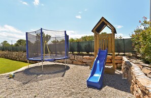 Außen-Kinderspielplatz