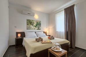 Standard-Villa, 5 Schlafzimmer (0355) | 5 Schlafzimmer, Bügeleisen/Bügelbrett, kostenlose Babybetten