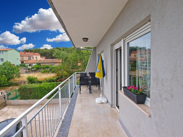 Departamento estándar, 2 habitaciones (0361) | Balcón