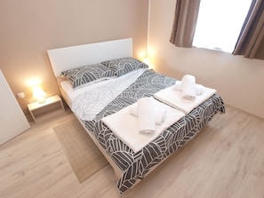 1 bedroom, iron/ironing board, free cots/infant beds, free WiFi