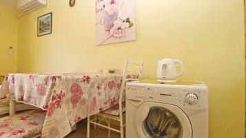 Standard Studio, 1 Bedroom (0378) | Living area