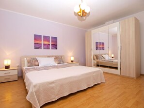 Standard Apartment, 2 Bedrooms (1482/13876) | Iron/ironing board, free WiFi, bed sheets - Apartment 1482 (Medulin)