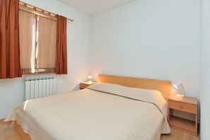 Standard Apartment, 1 Bedroom (0385) | 1 bedroom, iron/ironing board, free WiFi, bed sheets - Apartment 1485 (Novigrad)