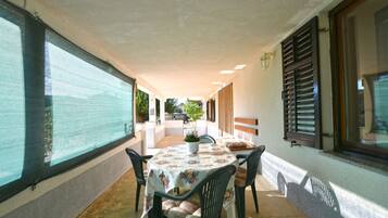 Standard Apartment, 3 Bedrooms (0387) | Terrace/patio