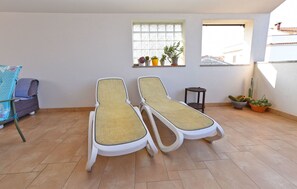 Standard Apartment, 2 Bedrooms (0398) | In-room dining