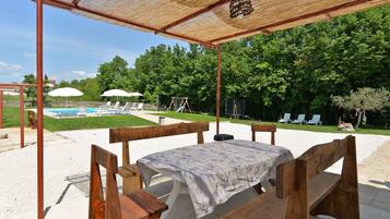 Standard Apartment, 3 Bedrooms (0403) | Terrace/patio