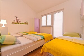 Standard Apartment, 2 Bedrooms (1562/15980) | 2 bedrooms, iron/ironing board, free WiFi, bed sheets