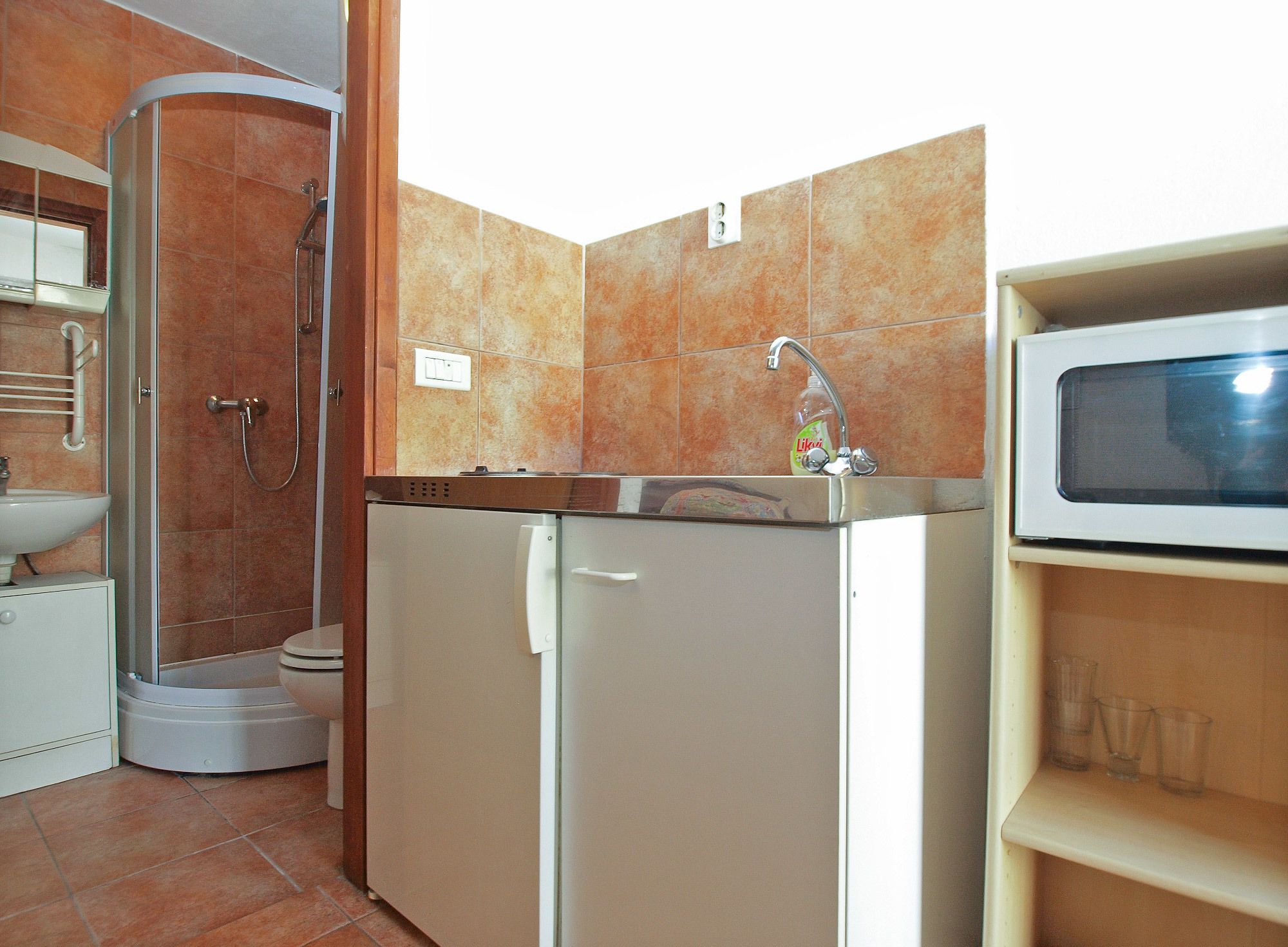 Private kitchenette