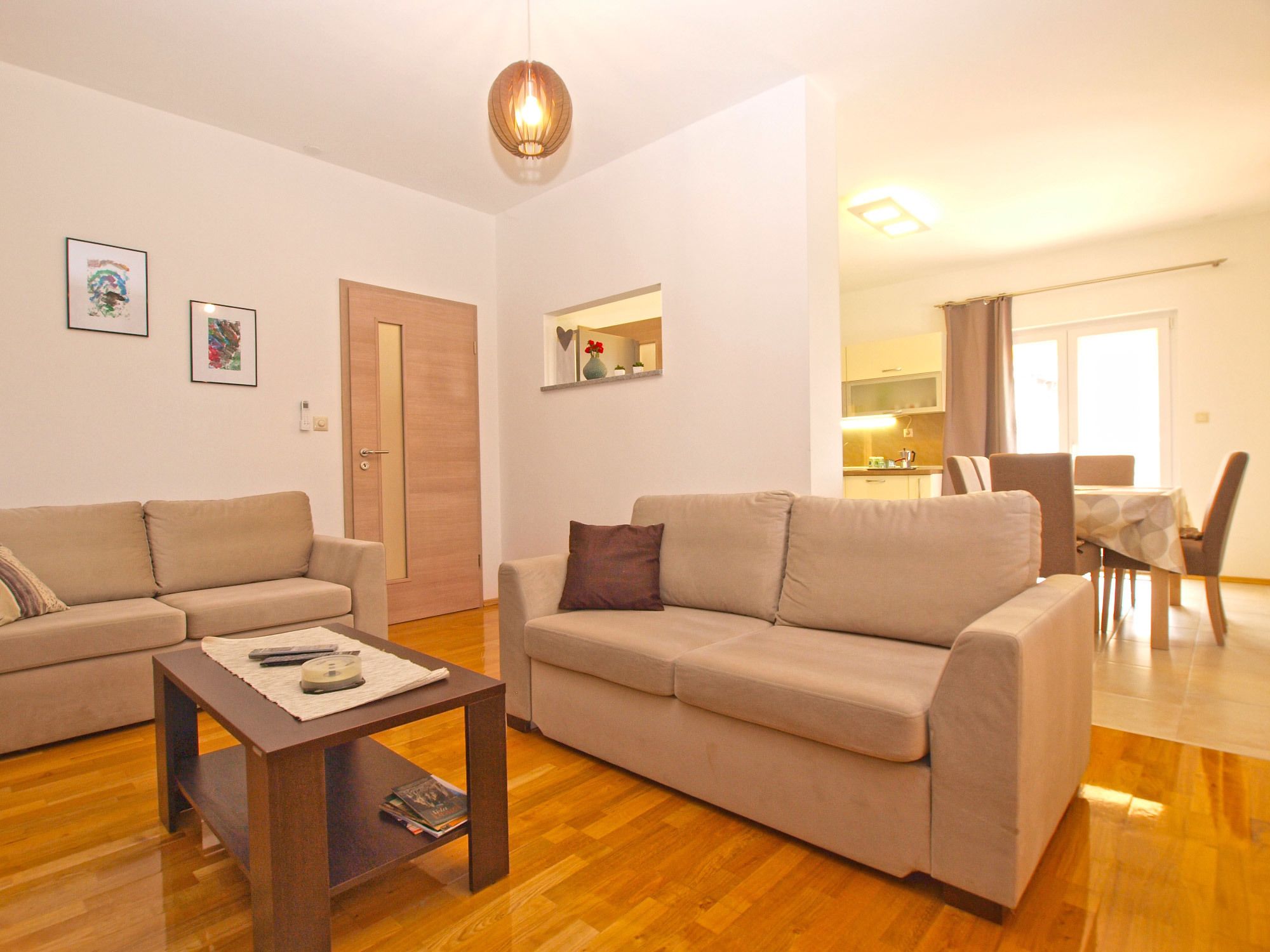 Standard Apartment, 3 Bedrooms (1573/16141) | Living area | TV