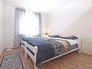 Standard Apartment, 2 Bedrooms (0416) | 2 bedrooms, iron/ironing board, free WiFi, bed sheets - Apartment 1592 (Pula)
