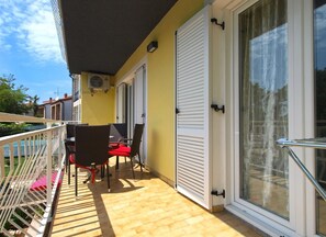 Standard Apartment, 3 Bedrooms (1623/16703) | Balkoni