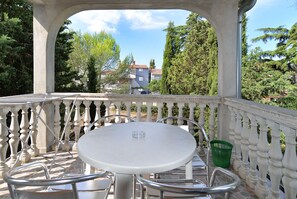Standard Apartment, 2 Bedrooms (1631/39597) | Terrace/patio