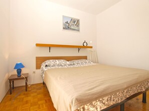 Standard Apartment, 2 Bedrooms (0430) | 2 bedrooms, iron/ironing board, free WiFi, bed sheets - Apartment 1635 (Pula)