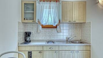 Standard-Studio, 1 Schlafzimmer (1644/16950) | Eigene Küche | Kühlschrank, Mikrowelle, Wasserkocher mit Kaffee-/Teezubehör