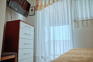 Standard Studio, 1 Bedroom (1644/16950) | Iron/ironing board, free cribs/infant beds, free WiFi, bed sheets - Apartment 1644 (Medulin)