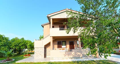 Apartment 1665