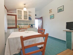 Standard-Studio, 1 Schlafzimmer (1665/17244) | Essbereich im Zimmer