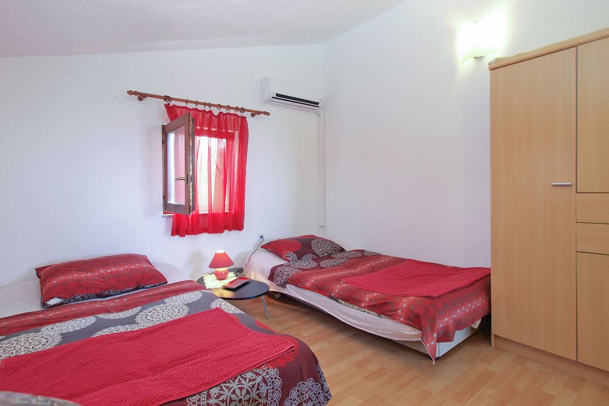 Standard Studio, 1 Bedroom (1665/17243) | 1 bedroom, laptop workspace, free WiFi, bed sheets