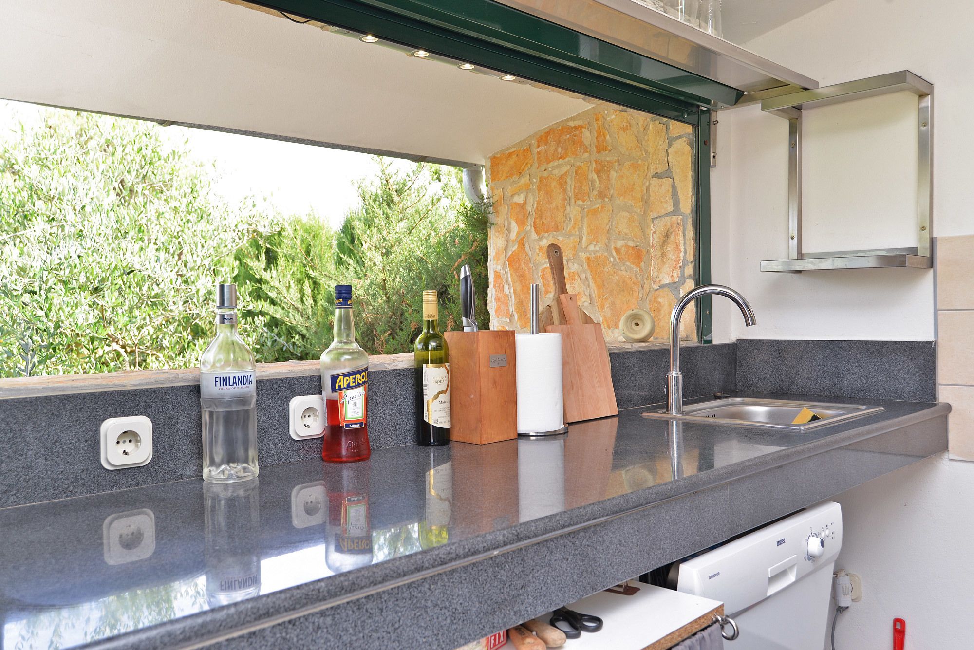 Standard House, 2 Bedrooms (0445) | Private kitchen | Fridge, coffee/tea maker, electric kettle