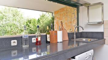 Standard House, 2 Bedrooms (0445) | Private kitchen | Fridge, coffee/tea maker, electric kettle