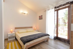 Standard Studio, 1 Bedroom (0449) | 1 bedroom, iron/ironing board, free WiFi, bed sheets - Apartment 1674 (Pula)