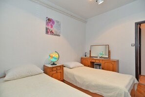 Standard Apartment, 2 Bedrooms (1684/17450) | Iron/ironing board, free cribs/infant beds, free WiFi, bed sheets - Apartment 1684 (Pula)