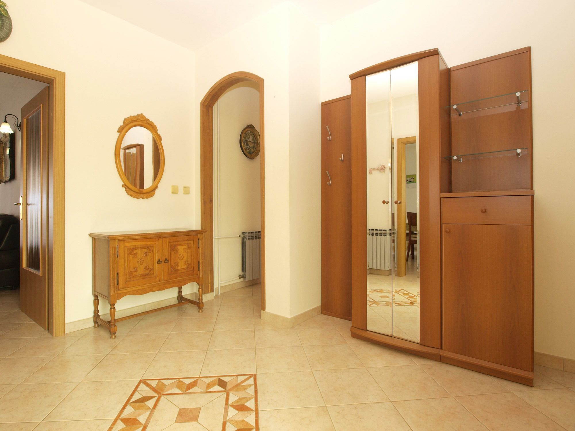 Standard Apartment, 2 Bedrooms (1704/17593) | Living area | TV