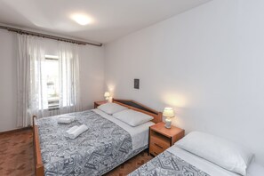 Standard Apartment, 1 Bedroom (0461) | 1 bedroom, iron/ironing board, free WiFi, bed sheets