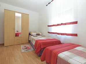 Rumah Standar, 1 kamar tidur (0463) | 1 kamar tidur, setrika/meja setrika, Wi-Fi gratis, dan seprai linen